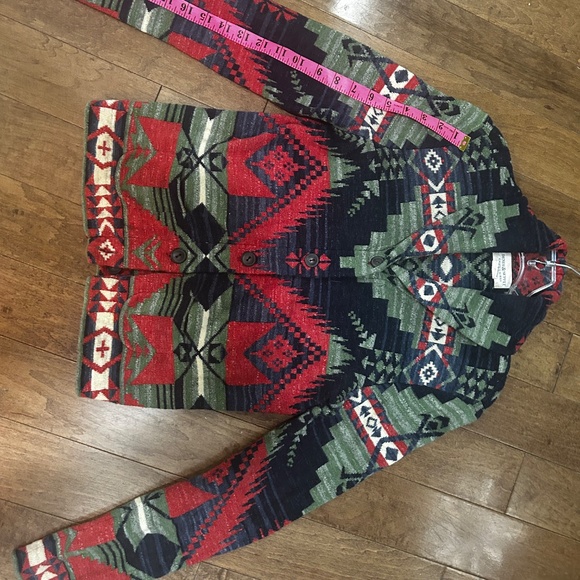 Cardigan - Picture 2 of 4